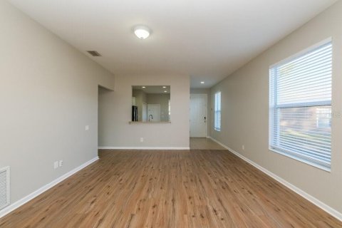 Villa ou maison à louer à Brooksville, Floride: 3 chambres, 135.64 m2 № 2408859 - photo 4