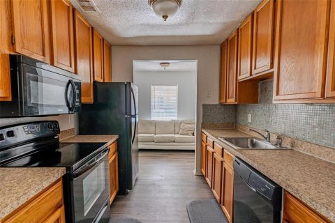 Touwnhouse à vendre à Orlando, Floride: 2 chambres, 130.25 m2 № 1744190 - photo 3