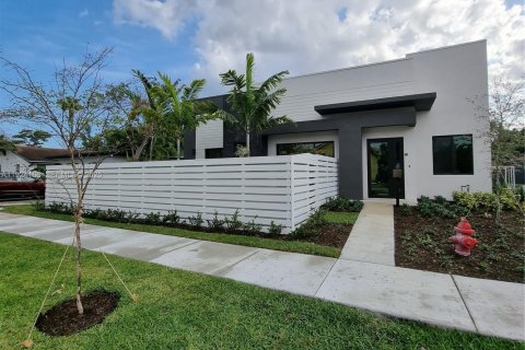 Touwnhouse à louer à Fort Lauderdale, Floride: 3 chambres, 149.29 m2 № 1982229 - photo 30