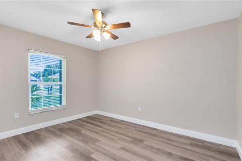 Casa en venta en Kissimmee, Florida, 2 dormitorios, 114.64 m2 № 1916410 - foto 19
