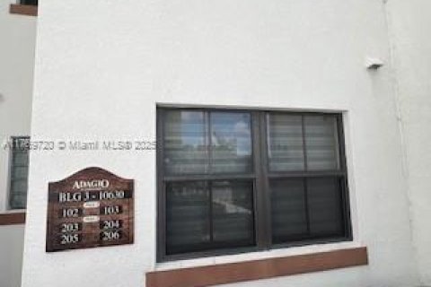 Condominio en venta en Doral, Florida, 3 dormitorios, 121.52 m2 № 1588881 - foto 15