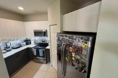 Condominio en venta en Doral, Florida, 3 dormitorios, 121.52 m2 № 1588881 - foto 28