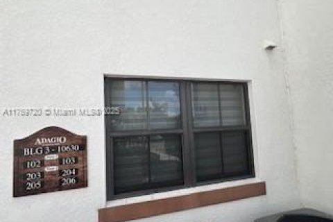 Condominio en venta en Doral, Florida, 3 dormitorios, 121.52 m2 № 1588881 - foto 16