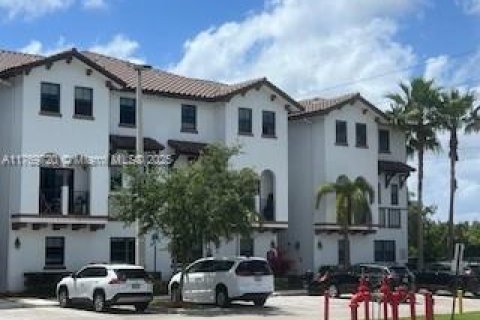 Condominio en venta en Doral, Florida, 3 dormitorios, 121.52 m2 № 1588881 - foto 14