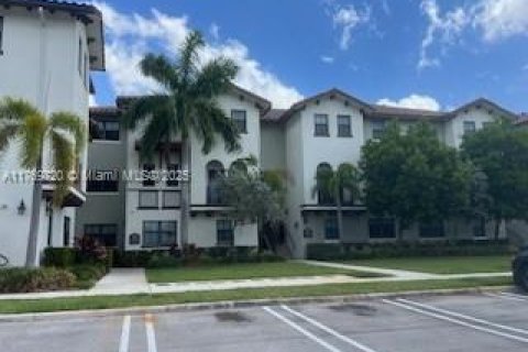 Condominio en venta en Doral, Florida, 3 dormitorios, 121.52 m2 № 1588881 - foto 12