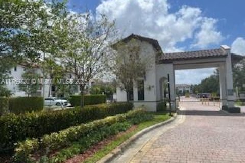 Condominio en venta en Doral, Florida, 3 dormitorios, 121.52 m2 № 1588881 - foto 8