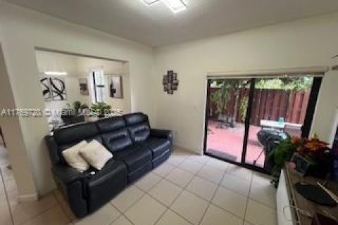 Condominio en venta en Doral, Florida, 3 dormitorios, 121.52 m2 № 1588881 - foto 23