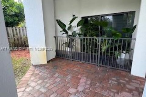 Condominio en venta en Doral, Florida, 3 dormitorios, 121.52 m2 № 1588881 - foto 18