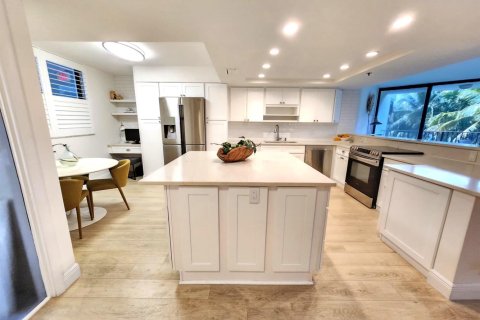 Copropriété à vendre à Highland Beach, Floride: 2 chambres, 208.1 m2 № 2369909 - photo 13