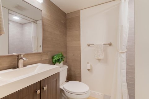 Copropriété à vendre à Highland Beach, Floride: 2 chambres, 208.1 m2 № 2369909 - photo 22