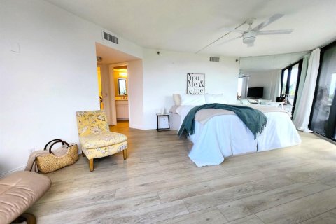 Copropriété à vendre à Highland Beach, Floride: 2 chambres, 208.1 m2 № 2369909 - photo 30