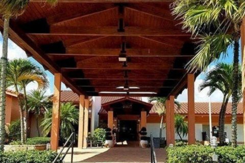 House in Delray Beach, Florida 2 bedrooms, 104.89 sq.m. № 1171371 - photo 1