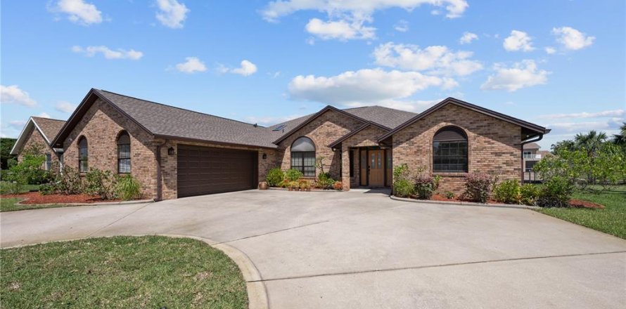 Casa en Palm Coast, Florida 3 dormitorios, 270.35 m2 № 1643035