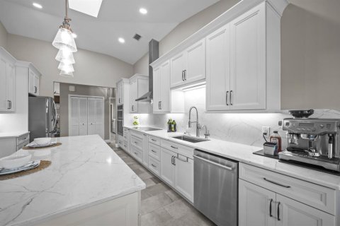 Casa en venta en Palm Coast, Florida, 3 dormitorios, 270.35 m2 № 1643035 - foto 20