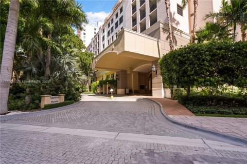 Condo in Coral Gables, Florida, 3 bedrooms  № 1863671 - photo 21