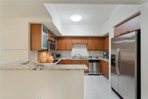 Condo in Coral Gables, Florida, 3 bedrooms  № 1863671 - photo 4