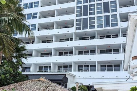 Condo in Fort Lauderdale, Florida, 2 bedrooms  № 2181814 - photo 29