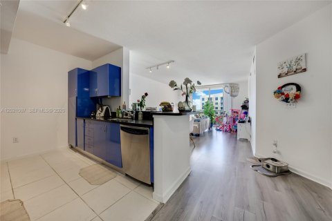 Купить кондоминиум в Авентура, Флорида 1 спальня, 77.57м2, № 2168335 - фото 6