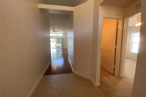 Casa en alquiler en Wesley Chapel, Florida, 3 dormitorios, 141.68 m2 № 1916499 - foto 11