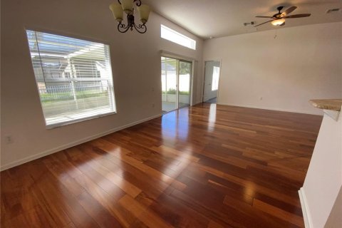 Casa en alquiler en Wesley Chapel, Florida, 3 dormitorios, 141.68 m2 № 1916499 - foto 6