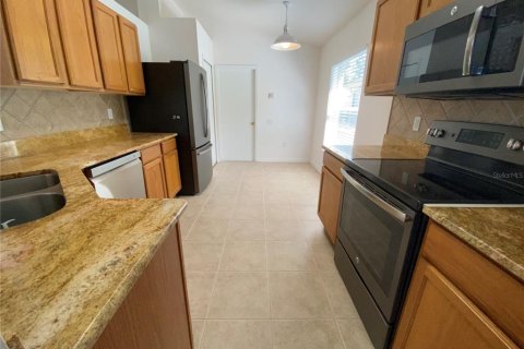 Casa en alquiler en Wesley Chapel, Florida, 3 dormitorios, 141.68 m2 № 1916499 - foto 8