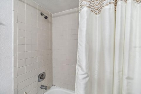 Condominio en venta en Orlando, Florida, 2 dormitorios, 77.67 m2 № 1720132 - foto 16