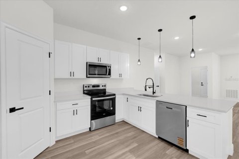 Casa en venta en Ocala, Florida, 4 dormitorios, 170.29 m2 № 1917217 - foto 12