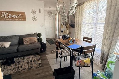 Купить кондоминиум в Киссимми, Флорида 8 комнат, 103.86м2, № 2222479 - фото 3
