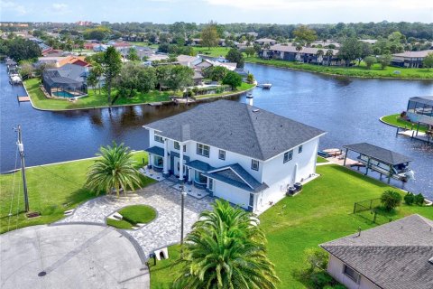 Casa en venta en Palm Coast, Florida, 6 dormitorios, 379.41 m2 № 2166775 - foto 4
