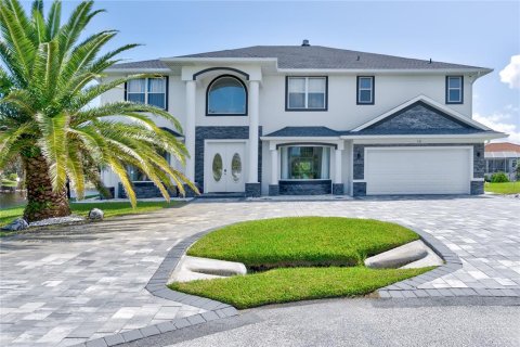 Casa en venta en Palm Coast, Florida, 6 dormitorios, 379.41 m2 № 2166775 - foto 2