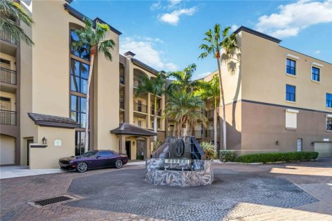 Condominio en Cocoa Beach, Florida, 3 dormitorios № 2101529