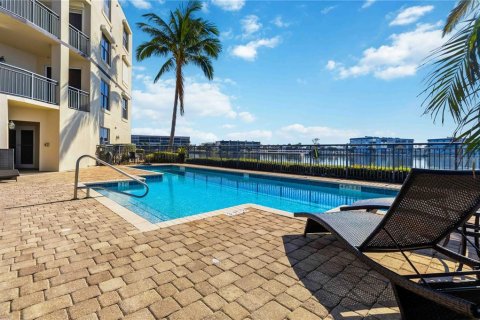 Copropriété à vendre à Cocoa Beach, Floride: 3 chambres, 167.69 m2 № 2101529 - photo 28