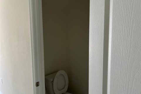 Townhouse in Davenport, Florida 3 bedrooms, 135.92 sq.m. № 1648669 - photo 21