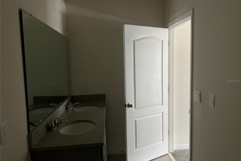 Townhouse in Davenport, Florida 3 bedrooms, 135.92 sq.m. № 1648669 - photo 24