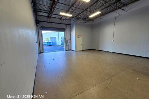 Commercial property in Orlando, Florida 204.38 sq.m. № 2208594 - photo 14