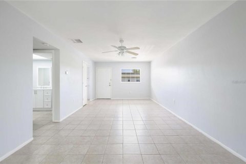 Condo in Clearwater, Florida, 1 bedroom № 2222007 - photo 6