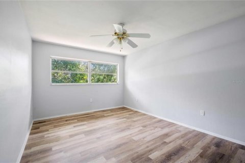 Condo in Clearwater, Florida, 1 bedroom № 2222007 - photo 9