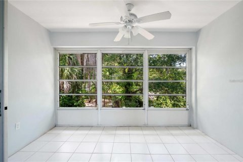 Condo in Clearwater, Florida, 1 bedroom № 2222007 - photo 7