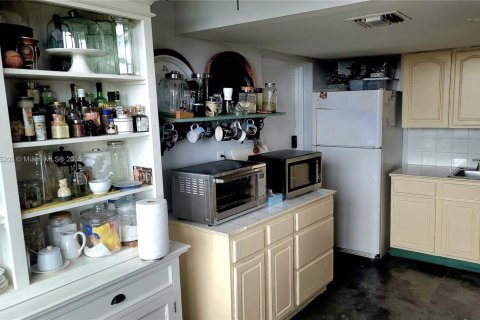 Купить кондоминиум в Норт-Майами-Бич, Флорида 2 спальни, 90.12м2, № 2054788 - фото 10