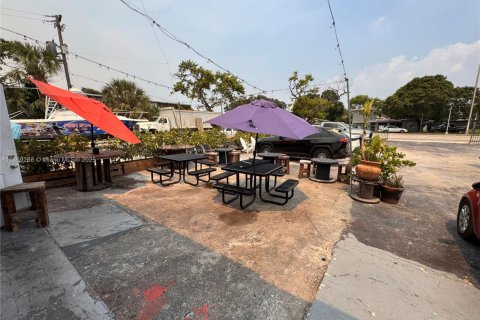 Immobilier commercial à vendre à Opa-locka, Floride № 2016984 - photo 3