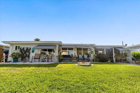 House in Hudson, Florida 3 bedrooms, 124.12 sq.m. № 1853957 - photo 25