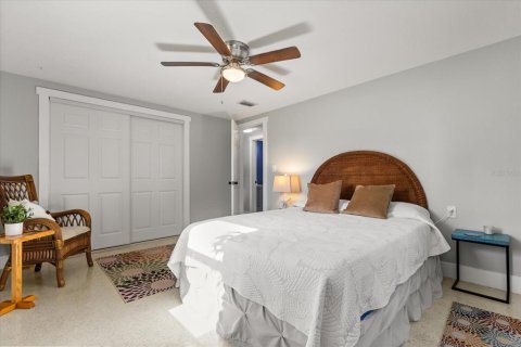 House in Hudson, Florida 3 bedrooms, 124.12 sq.m. № 1853957 - photo 7