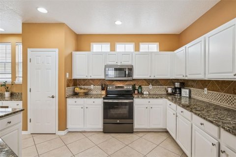 Купить виллу или дом в Селебрейшн, Флорида 13 комнат, 192.96м2, № 2115699 - фото 15