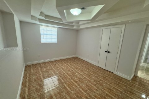 Immobilier commercial à vendre à West Palm Beach, Floride: 269.79 m2 № 2081387 - photo 12