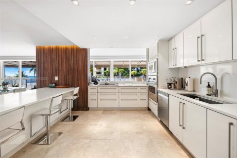 Copropriété à vendre à Key Biscayne, Floride: 3 chambres, 234.39 m2 № 1889535 - photo 13