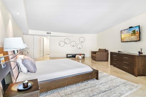 Copropriété à vendre à Key Biscayne, Floride: 3 chambres, 234.39 m2 № 1889535 - photo 19