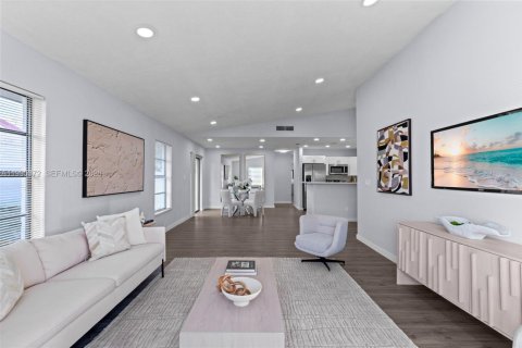 Таунхаус в Веллингтон, Флорида 2 спальни, 121.79м2 № 2055376