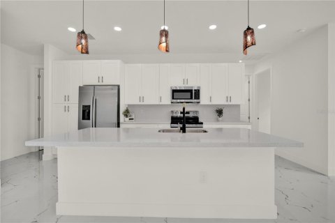 Casa en venta en Port Charlotte, Florida, 3 dormitorios, 165.64 m2 № 1905747 - foto 3