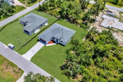 Casa en venta en Port Charlotte, Florida, 3 dormitorios, 165.64 m2 № 1905747 - foto 16