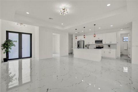 Casa en venta en Port Charlotte, Florida, 3 dormitorios, 165.64 m2 № 1905747 - foto 23